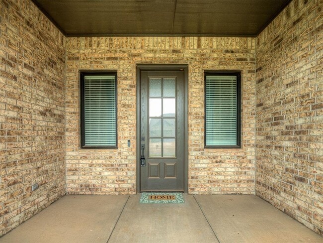 Building Photo - 9209 NW 84th Ter