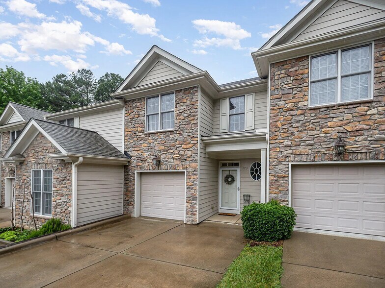 Building Photo - 2822 Pickett Rd