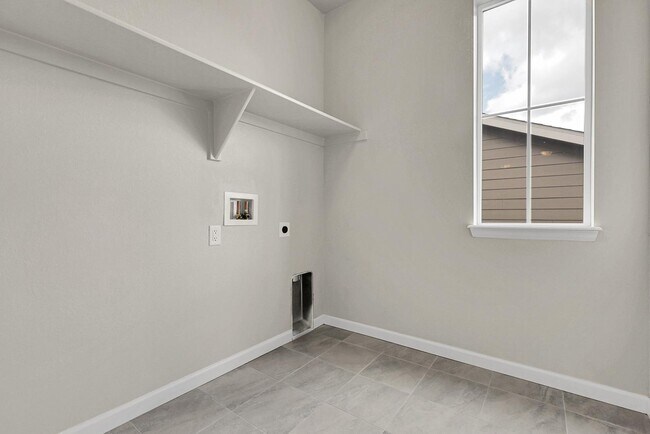 Building Photo - 23895 E Rocky Top Pl
