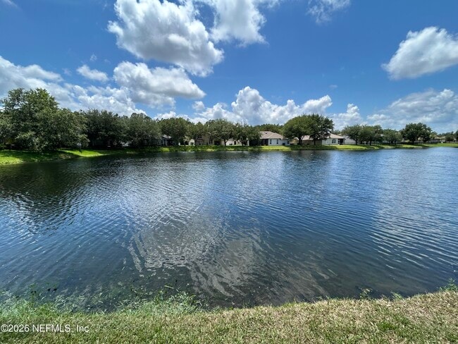 Building Photo - 13916 Fish Eagle Dr E