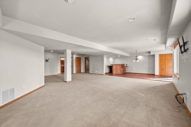 Building Photo - 1820 Sapling Ct