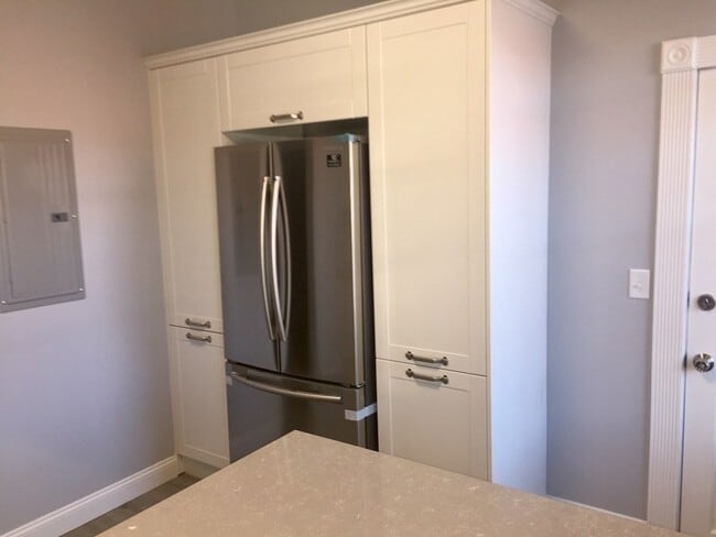 Building Photo - 7 Leicester St