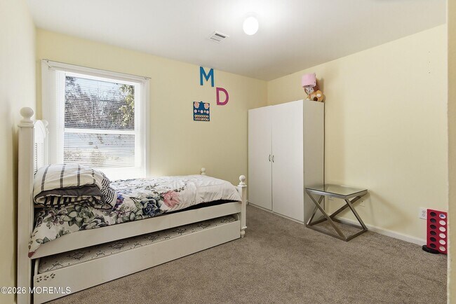 Building Photo - 21 Potomac Ct