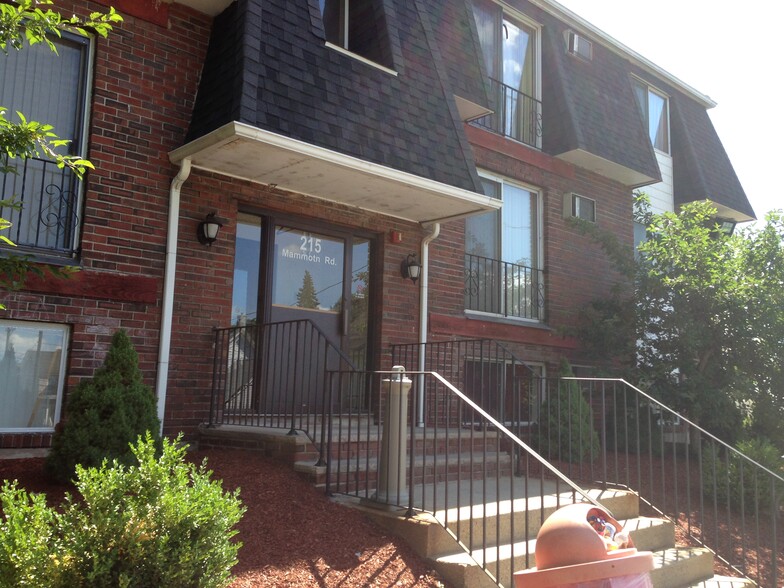 Building Photo - 215 Mammoth Rd
