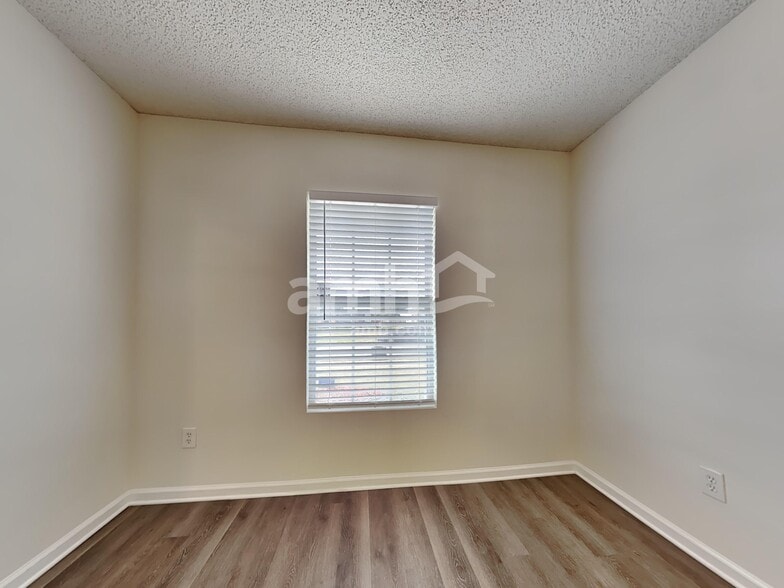 Building Photo - 2737 Taylor Hill Dr