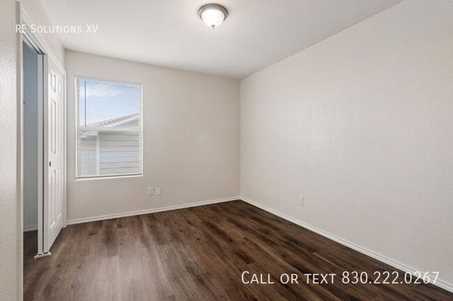 Building Photo - 8709 Azul Sky Ct