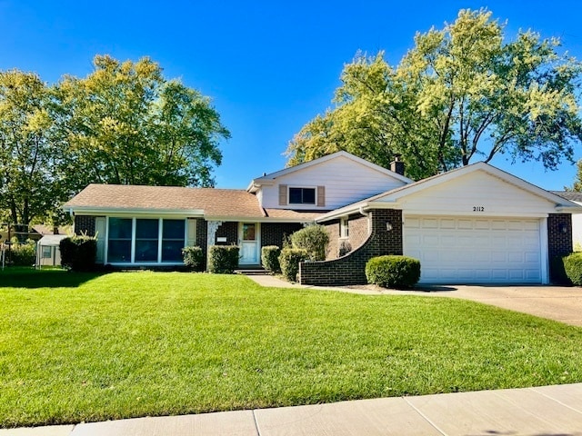 Primary Photo - 2112 N Kennicott Dr