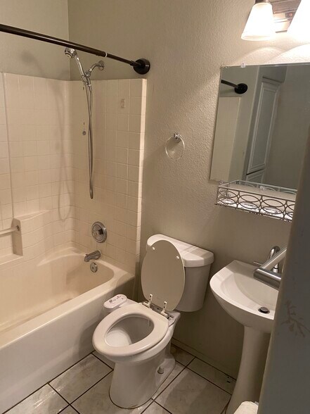 Building Photo - 11442 Via Rancho San Diego