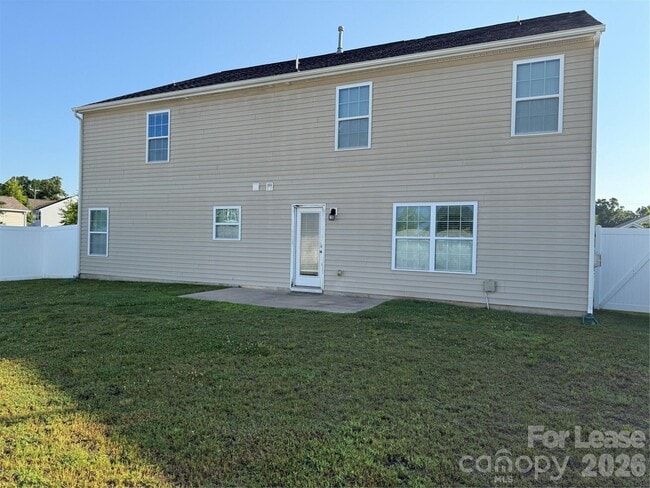 Building Photo - 9010 Harwood Knoll Dr