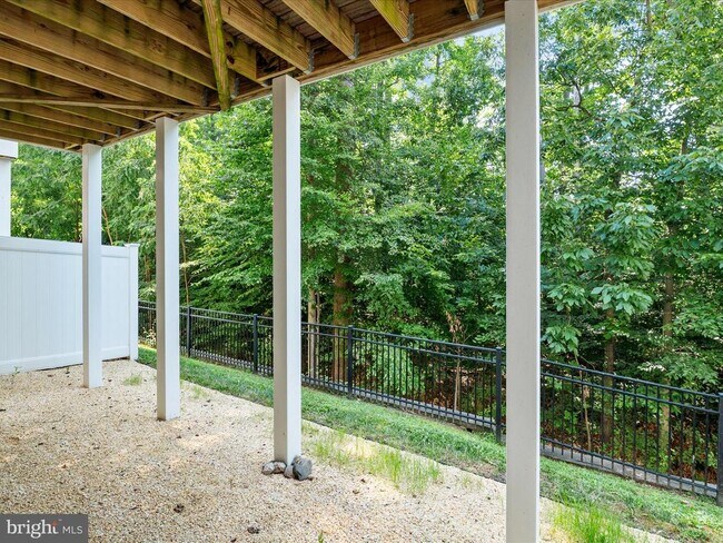 Building Photo - 1221 Orchid Rd