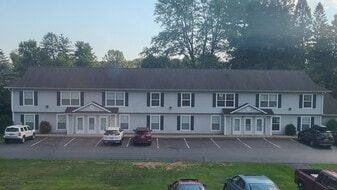 Building Photo - 2100 Curry Rd