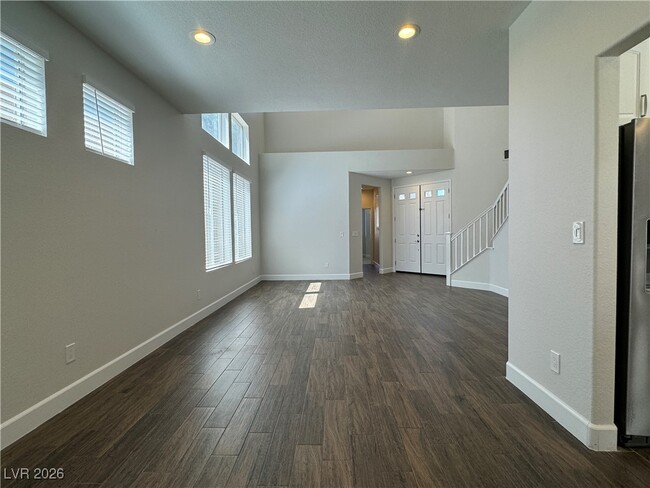 Building Photo - 2385 Quintet Ave