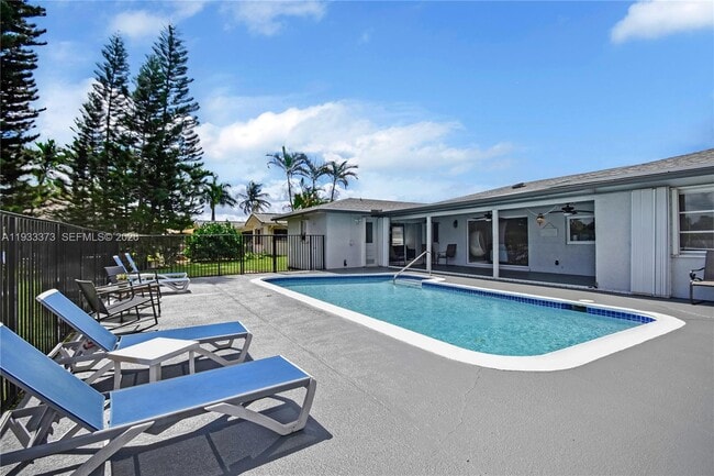 Building Photo - 406 Sailboat Cir