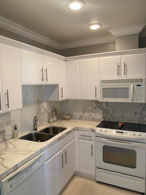 Building Photo - 2275 S Ocean Blvd