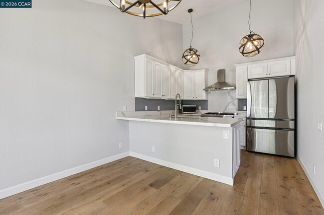 Building Photo - 1541 Moraga Way