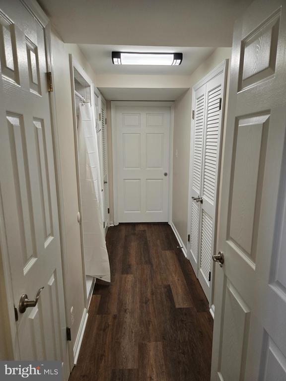 Building Photo - 341 S 26th St