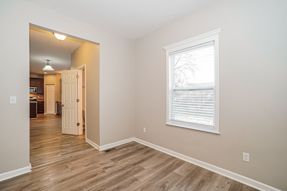 Building Photo - 6334 Oak Trail Dr