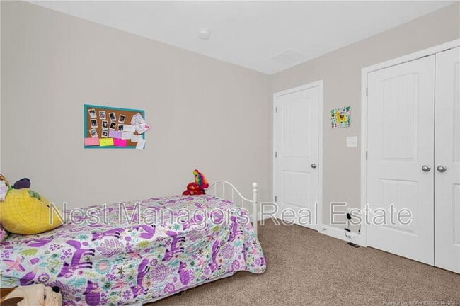 Building Photo - 5344 Debut Ave