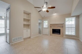 Building Photo - 755 Burr Oak Dr