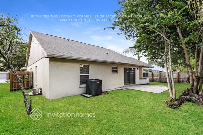 Building Photo - 2013 Green Juniper Ln