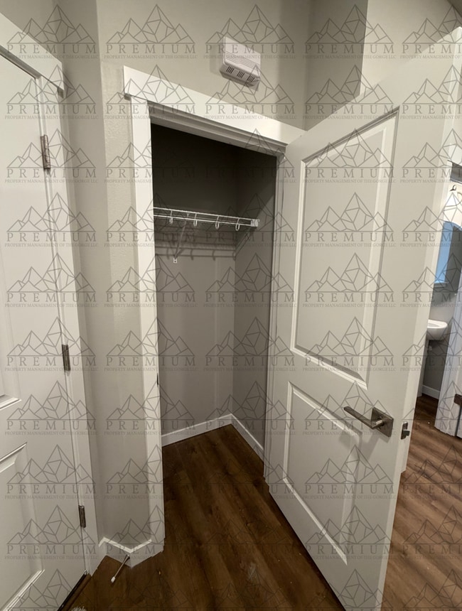 Building Photo - 1st MONTH FREE - 3 BED 2.5 BATH NEW BUILD!