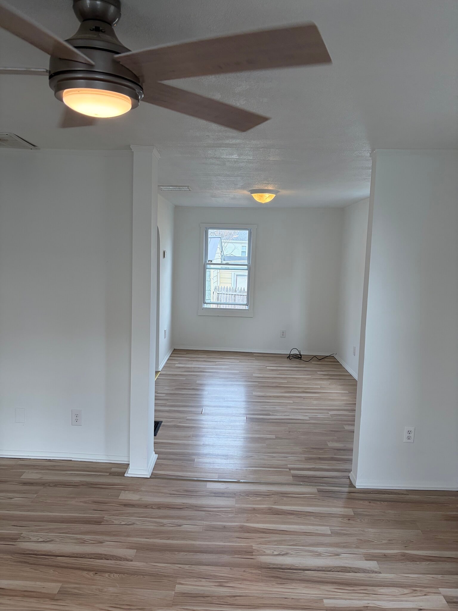 dining room - 21 E 6th St