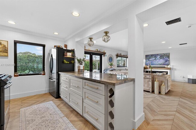 Building Photo - 13441 SW 74th St