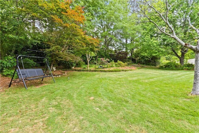 Building Photo - Charming Northside Opelika Home w/ Basement