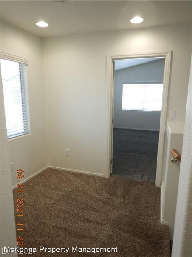 Building Photo - 3 br, 2.5 bath House - 6344 Sun Briar Ct