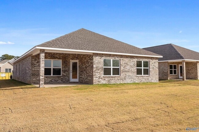 Building Photo - 212 Pine Is Ave