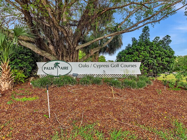 Building Photo - 3980 Oaks Clubhouse Dr