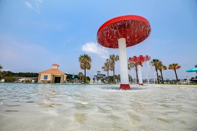 Building Photo - 321 Dogwood Cir