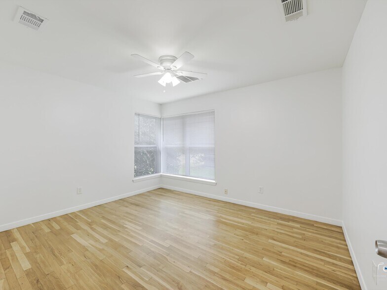 Building Photo - 7301 Turner Ter
