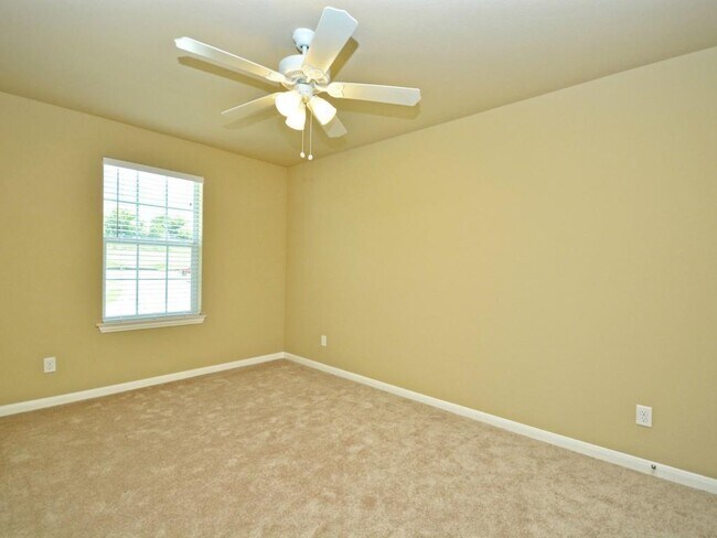 Building Photo - 1413 Short Horn Cove
