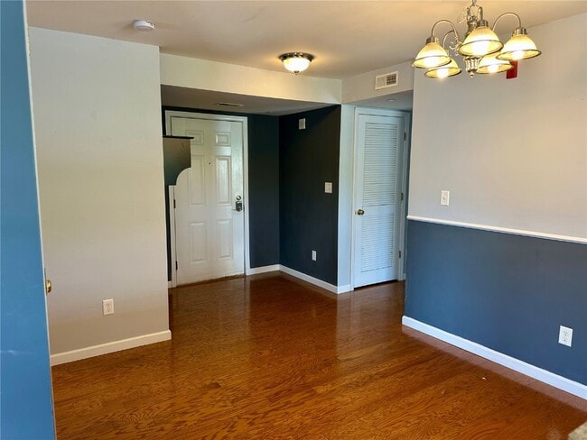Building Photo - 6203 Spring River Dr