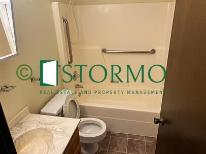 Building Photo - 365 Baldwin Ave NW