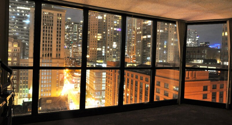 Building Photo - 10 E Ontario St