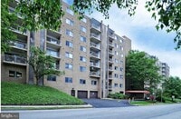 Building Photo - 100 West Ave