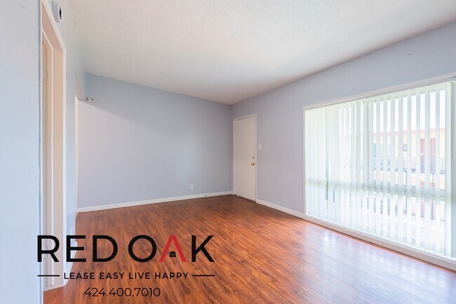Building Photo - 11736 Gurley Ave