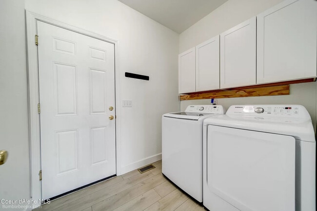 Building Photo - 2766 W Loire Dr