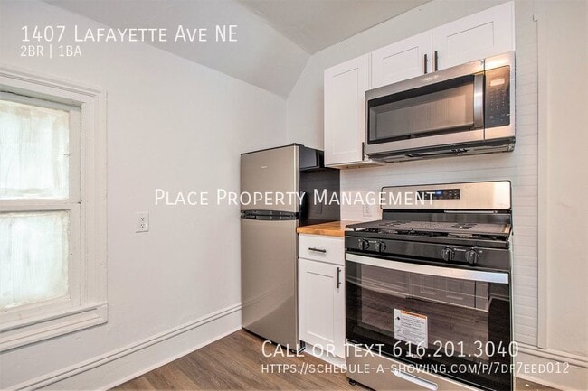 Building Photo - 1407 Lafayette Ave NE