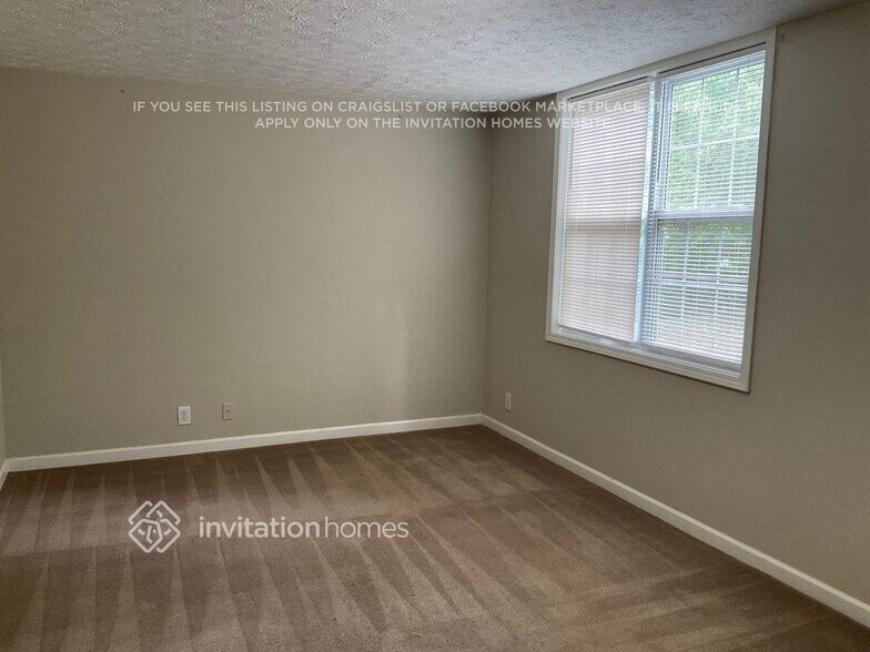 Building Photo - 3567 Shoal Trail Dr SE