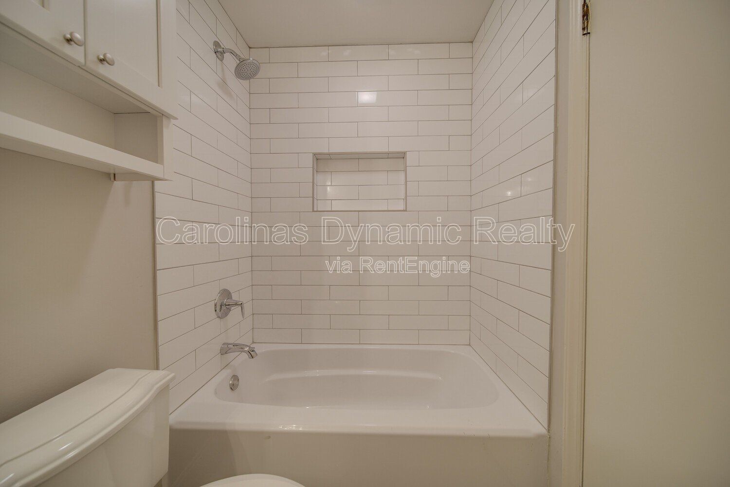 Building Photo - 6700 Castlegate Dr