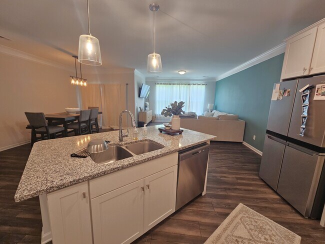 Building Photo - 205 Brochaill Ct