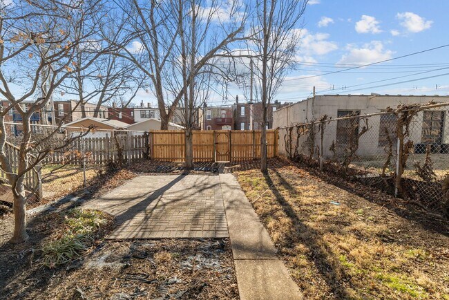 Building Photo - MOVE-IN SPECIAL | Updated 3BR Home in The Grove w/ Finished Basement + Yard