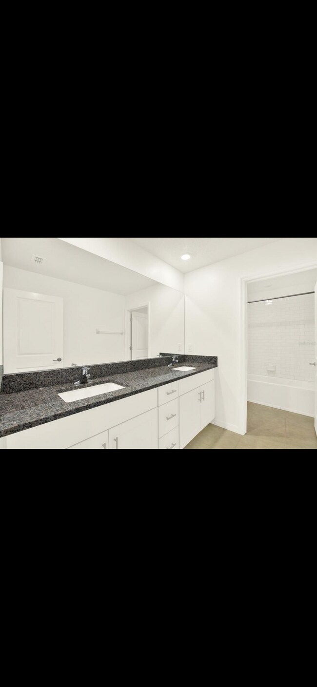 Building Photo - 6603 Back Forty Loop