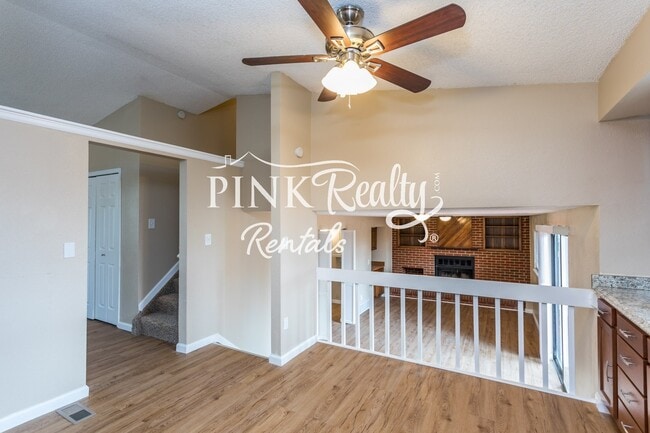 Building Photo - 8274 Caravel Dr