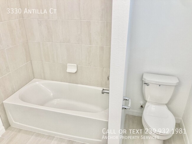 Building Photo - 3330 Antilla Ct