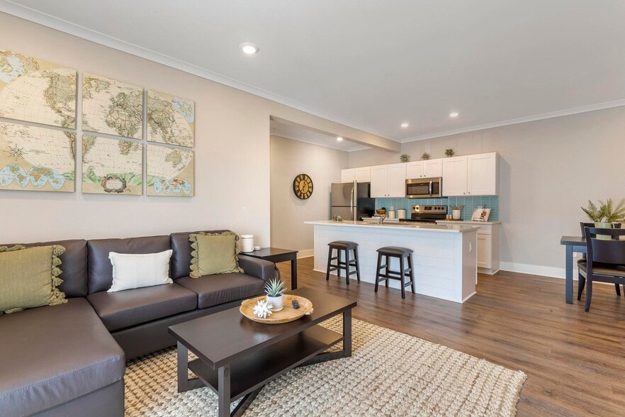 Primary Photo - The Pointe Grand Apartment Homes