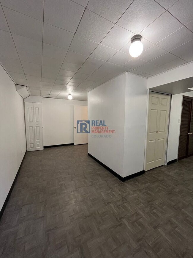 Building Photo - 6474 Wright St